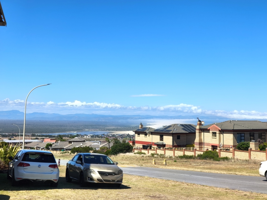 0 Bedroom Property for Sale in Wavecrest Eastern Cape